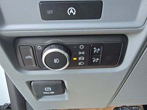 Used 2025 Ford F150 XLT w/ Equipment Group 301A Standard image 14