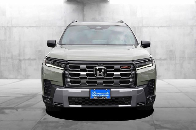 New 2026 Honda Pilot TrailSport image 4