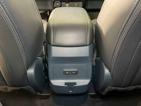 New 2025 Ford Maverick Lobo image 17