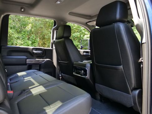 Used 2022 Chevrolet Silverado 2500 LTZ w/ LTZ Plus Package AWD/4WD image 44