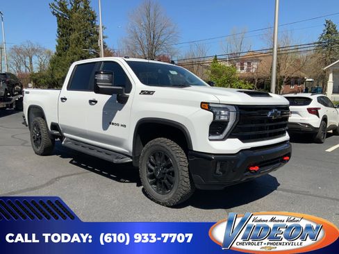 New 2026 Chevrolet Silverado 2500 LT w/ Trail Boss Package AWD/4WD image 1
