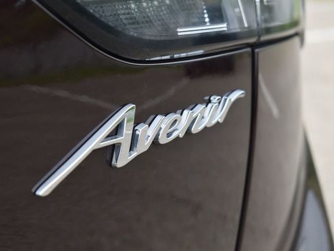 Used 2023 Buick Envision Avenir AWD/4WD image 6