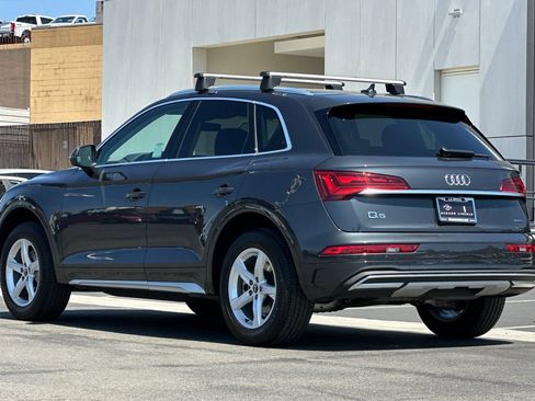 Used 2023 Audi Q5 2.0T Premium w/ Convenience Package AWD/4WD image 5