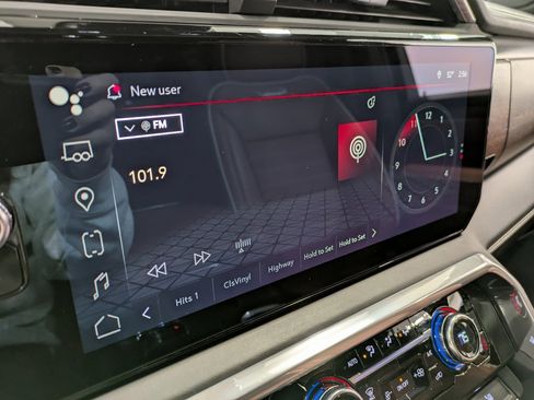 Used 2023 GMC Sierra 1500 Denali Ultimate image 12