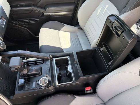 Used 2025 Toyota Tacoma TRD Off-Road AWD/4WD image 23