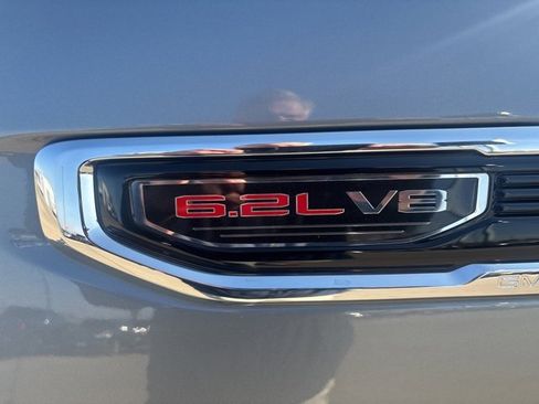 Certified 2025 GMC Sierra 1500 Denali image 8