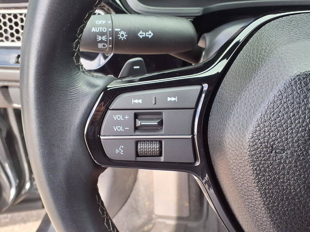 Used 2025 Honda Civic Sport Touring image 30