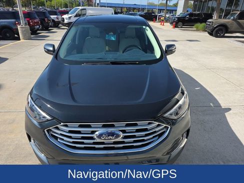 Used 2024 Ford Edge Titanium image 4