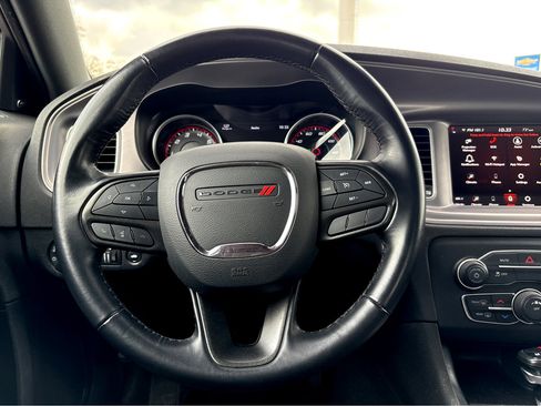 Used 2023 Dodge Charger SXT image 12