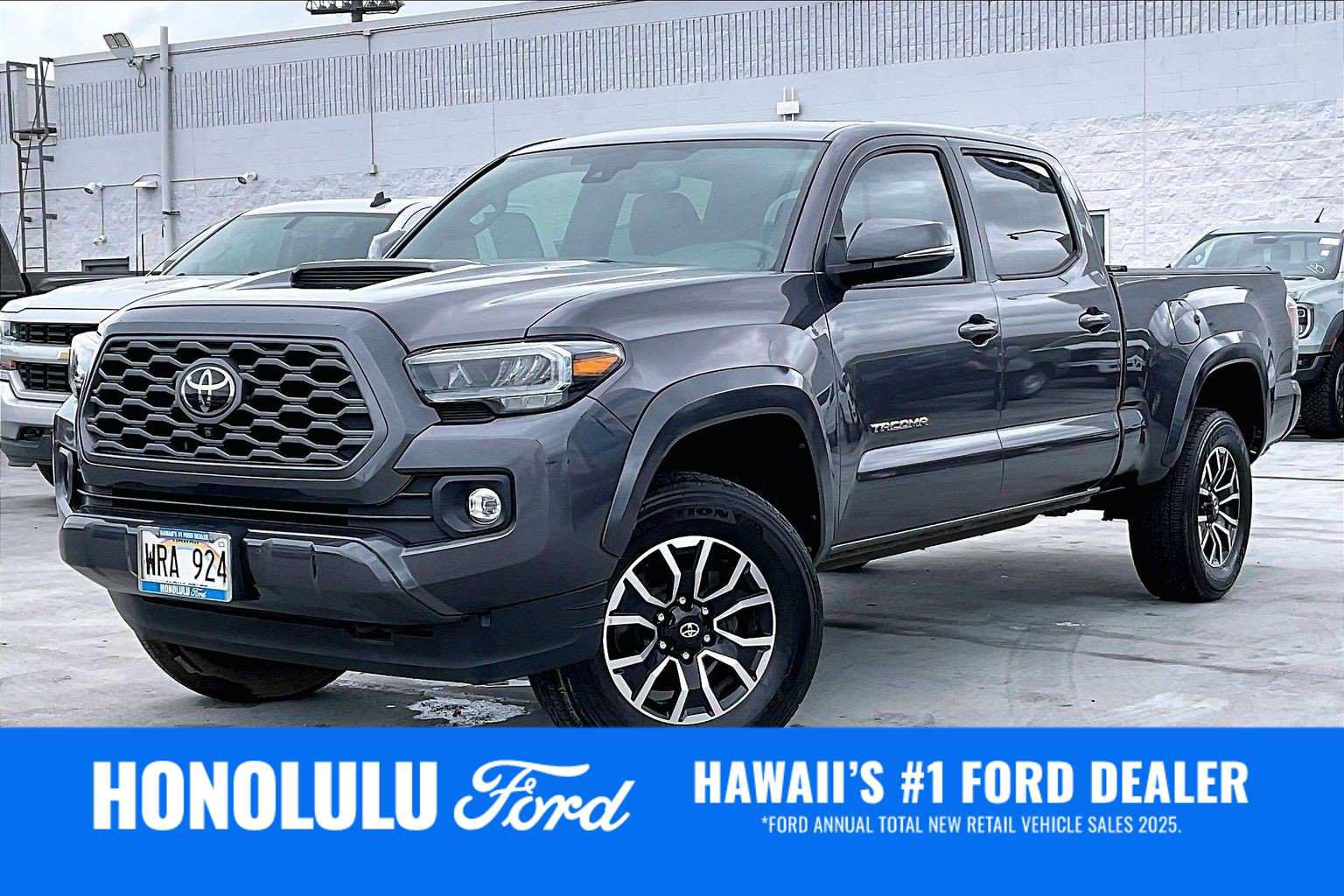 Used 2023 Toyota Tacoma TRD Sport RWD image 1