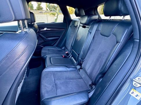 Used 2019 Audi SQ5 Prestige w/ Prestige Package image 10