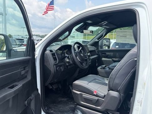 New 2026 RAM 2500 Tradesman w/ Chrome Appearance Group AWD/4WD image 13