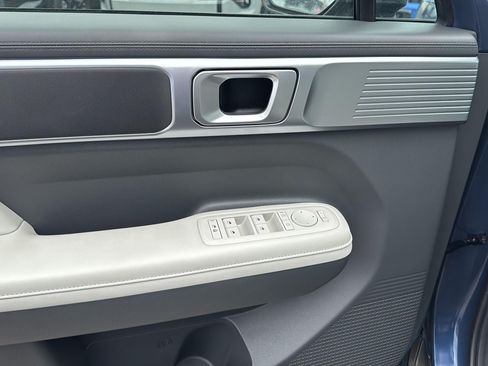 Used 2025 Hyundai Santa Fe SEL AWD/4WD image 23