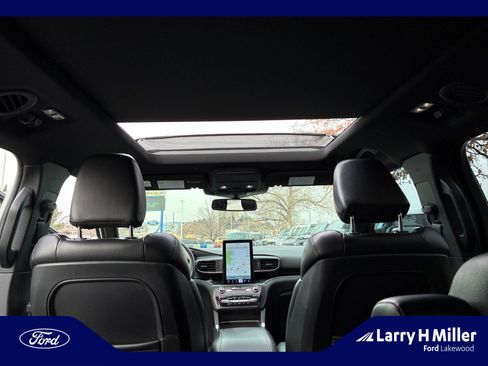 Used 2020 Ford Explorer ST w/ ST Street Pack image 33