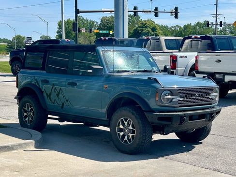 Used 2021 Ford Bronco Badlands AWD/4WD image 7