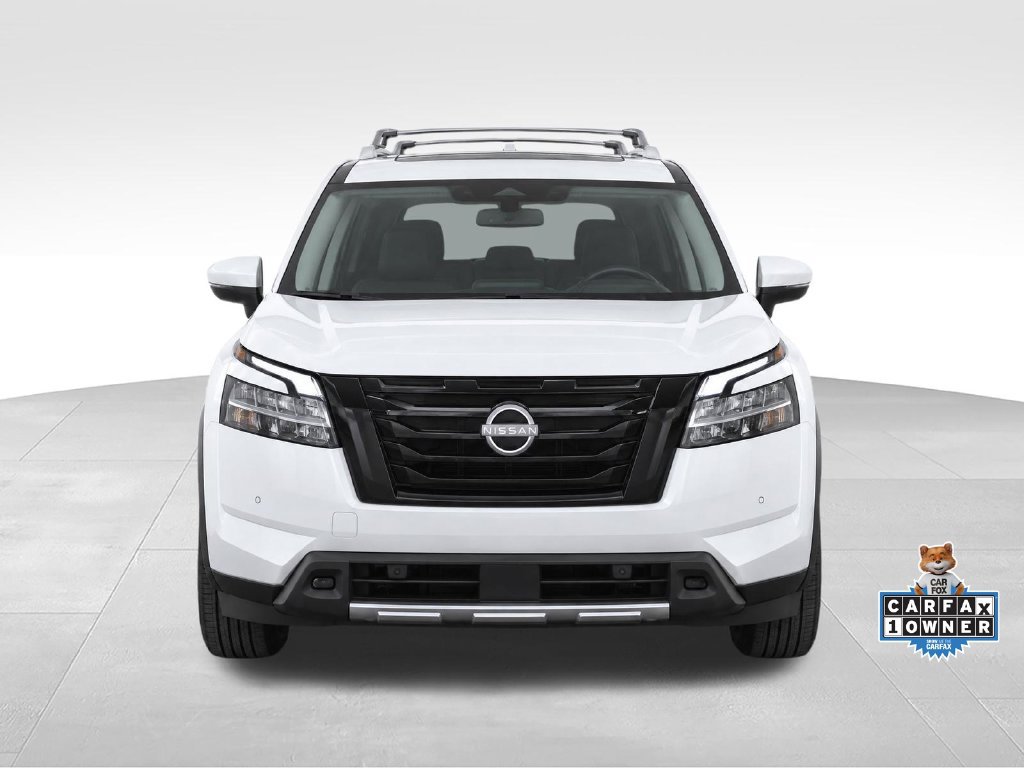 Used 2024 Nissan Pathfinder Platinum FWD image 6