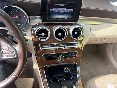 Used 2017 Mercedes-Benz C 300 Sedan image 11