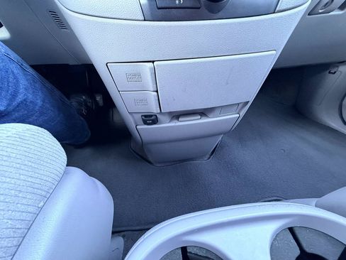 Used 2013 Honda Odyssey EX image 25