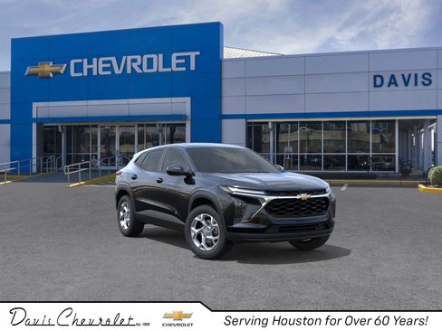 New 2026 Chevrolet Trax LS w/ LS Convenience Package image 1