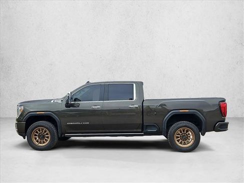 Used 2022 GMC Sierra 2500 Denali w/ Denali Ultimate Package AWD/4WD image 9