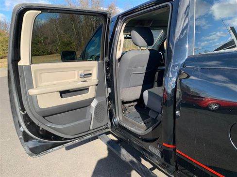 Used 2012 RAM 2500 Power Wagon w/ Luxury Group image 39