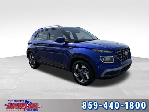 Used 2024 Hyundai Venue SEL FWD image 8