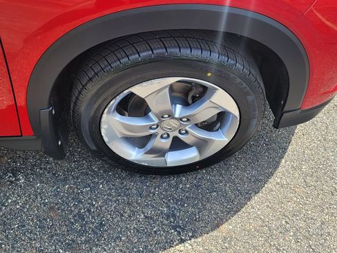 Used 2018 Honda HR-V LX image 15