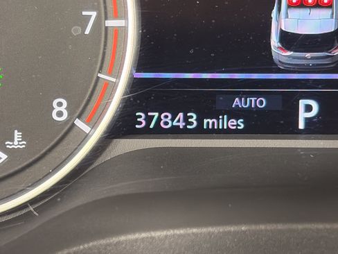 Used 2023 Nissan Rogue SV AWD/4WD image 5