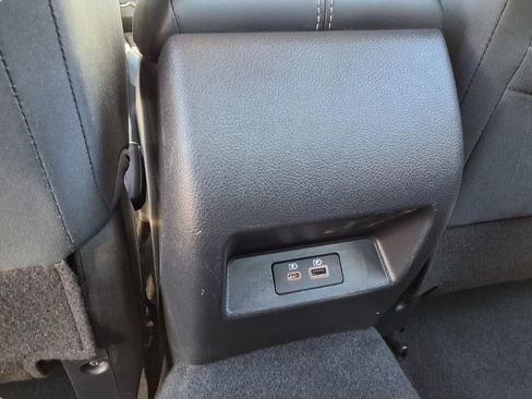 Used 2024 Nissan Altima 2.5 SV FWD image 22