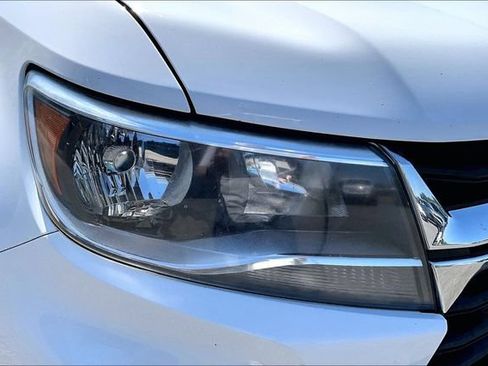 Used 2021 Chevrolet Colorado W/T RWD image 26