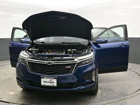 Used 2023 Chevrolet Equinox RS image 49