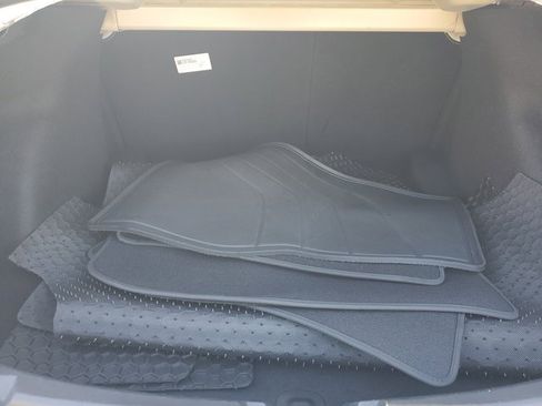 Used 2018 Tesla Model 3 Long Range image 5