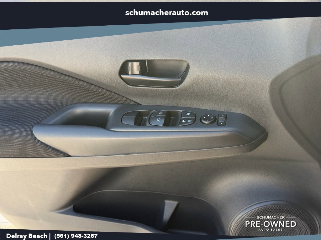 Used 2025 Nissan Kicks Play S FWD image 22