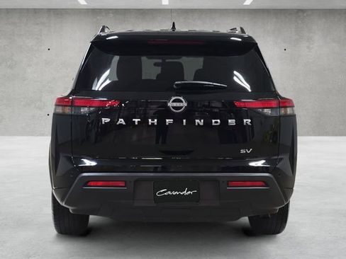 Used 2024 Nissan Pathfinder SV image 15