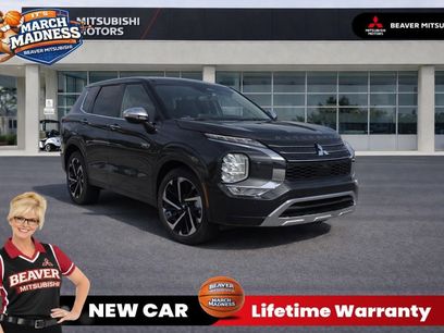New 2025 Mitsubishi Outlander SE