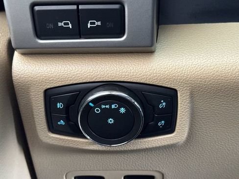 Used 2021 Ford F450 Lariat w/ Lariat Ultimate Package RWD image 43