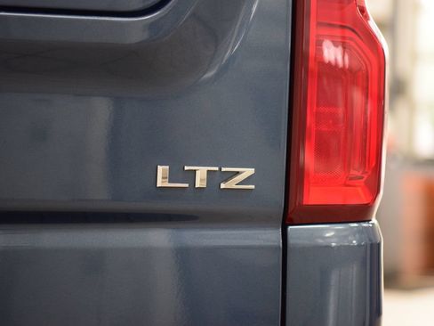 Used 2024 Chevrolet Silverado 1500 LTZ w/ LTZ Premium Package AWD/4WD image 22