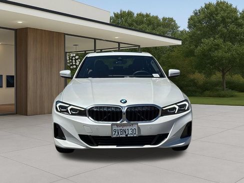Used 2026 BMW 330i Sedan w/ Premium Package RWD image 4