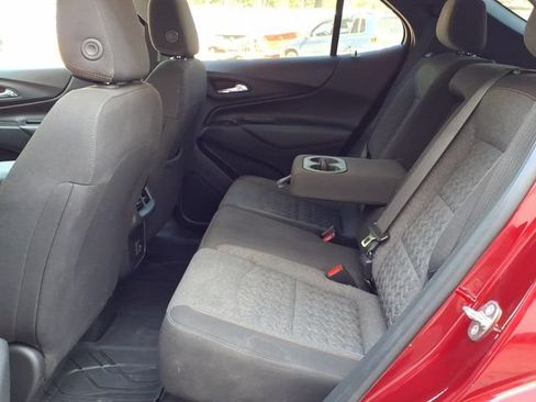 Used 2023 Chevrolet Equinox LT AWD/4WD image 14