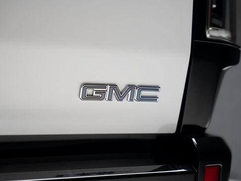 Used 2022 GMC Hummer EV Edition 1 w/ LPO, Illumination Package AWD/4WD image 35