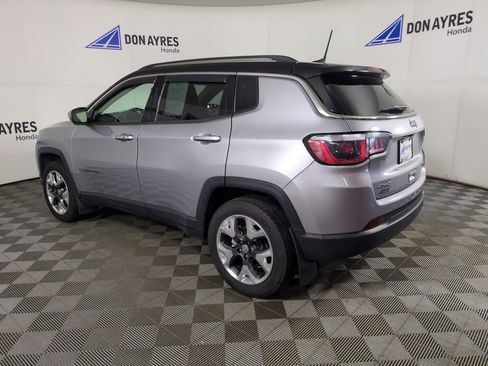 Used 2018 Jeep Compass Limited w/ Navigation Group image 3