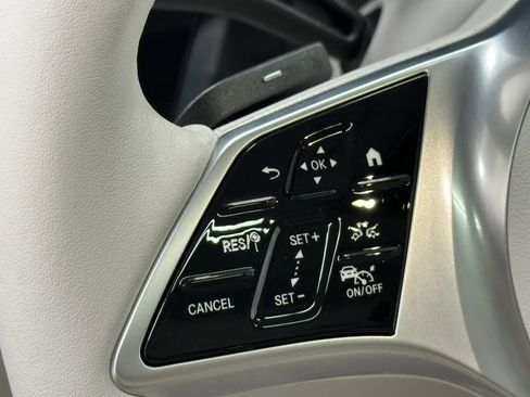 Certified 2024 Mercedes-Benz EQE 500 4MATIC SUV image 30