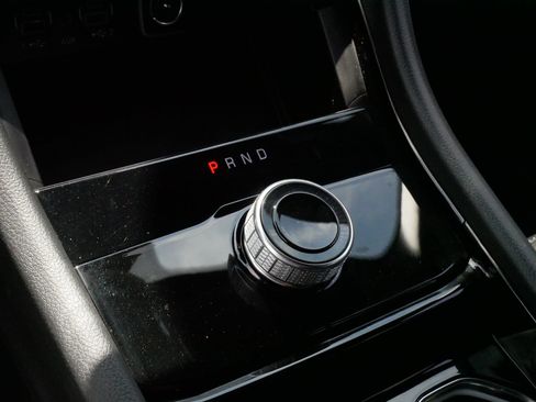 Used 2023 Jeep Grand Cherokee Altitude AWD/4WD image 24