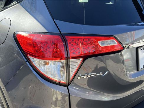 Used 2019 Honda HR-V EX image 14