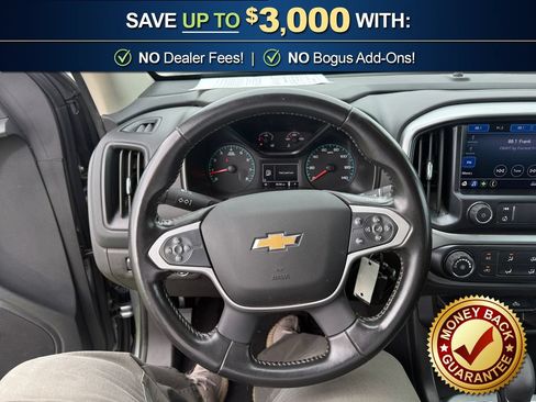 Used 2022 Chevrolet Colorado LT w/ LT Convenience Package AWD/4WD image 18