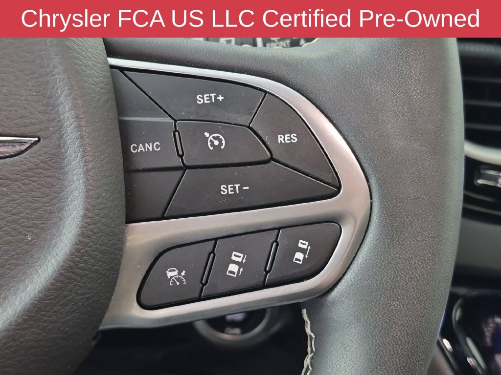 Used 2026 Chrysler Pacifica Select FWD image 20
