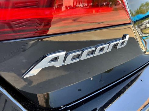 Used 2016 Honda Accord EX-L image 30