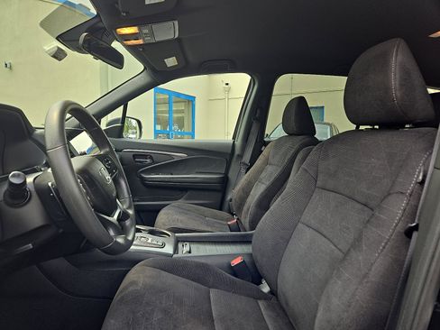 Certified 2022 Honda Pilot Sport image 13
