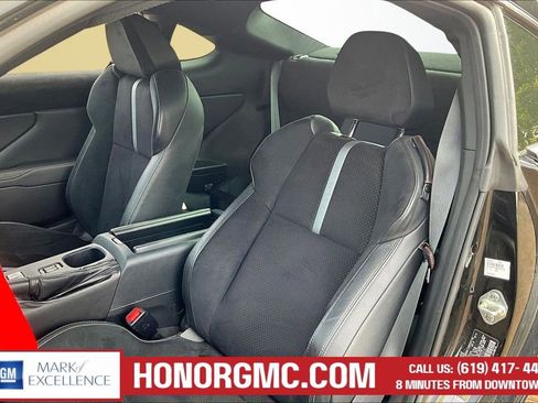 Used 2024 Toyota GR86 Premium w/ Performance Package image 16