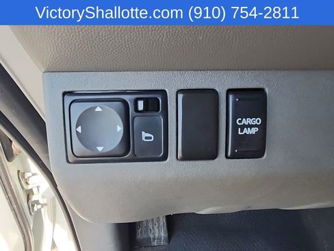 Used 2019 Nissan Frontier SV image 12